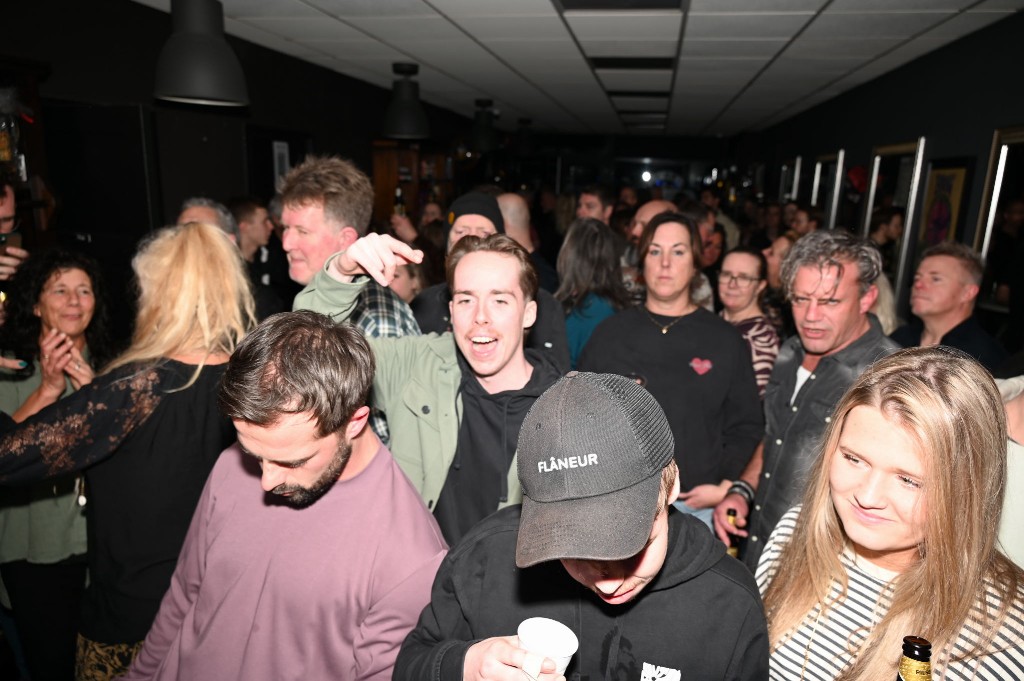 ../Images/10 jaar Ro's Barbershop 315.jpg